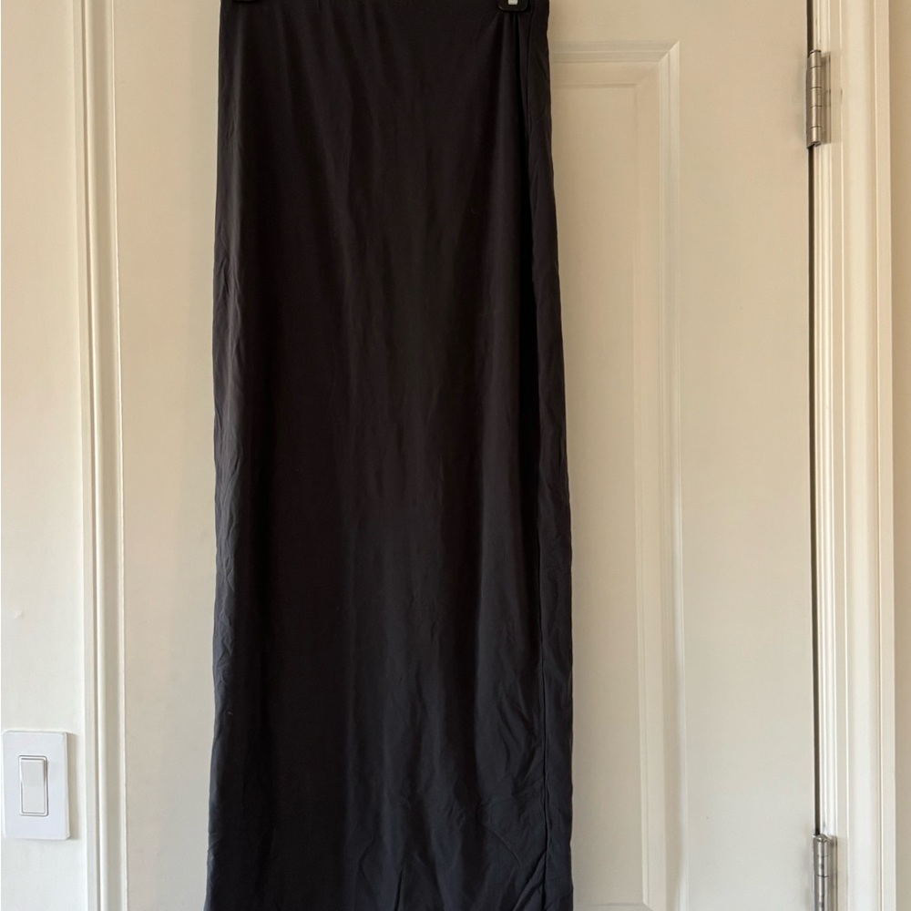 Skims Black Maxi Skirt
